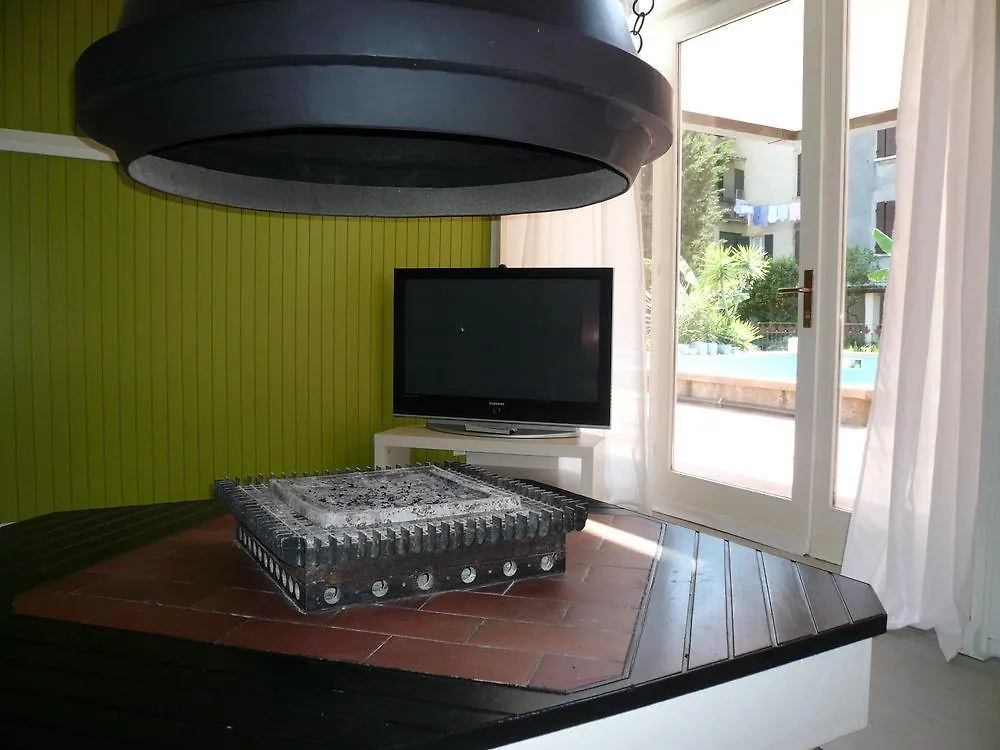 Residence Oasi Manerba del Garda 0*,