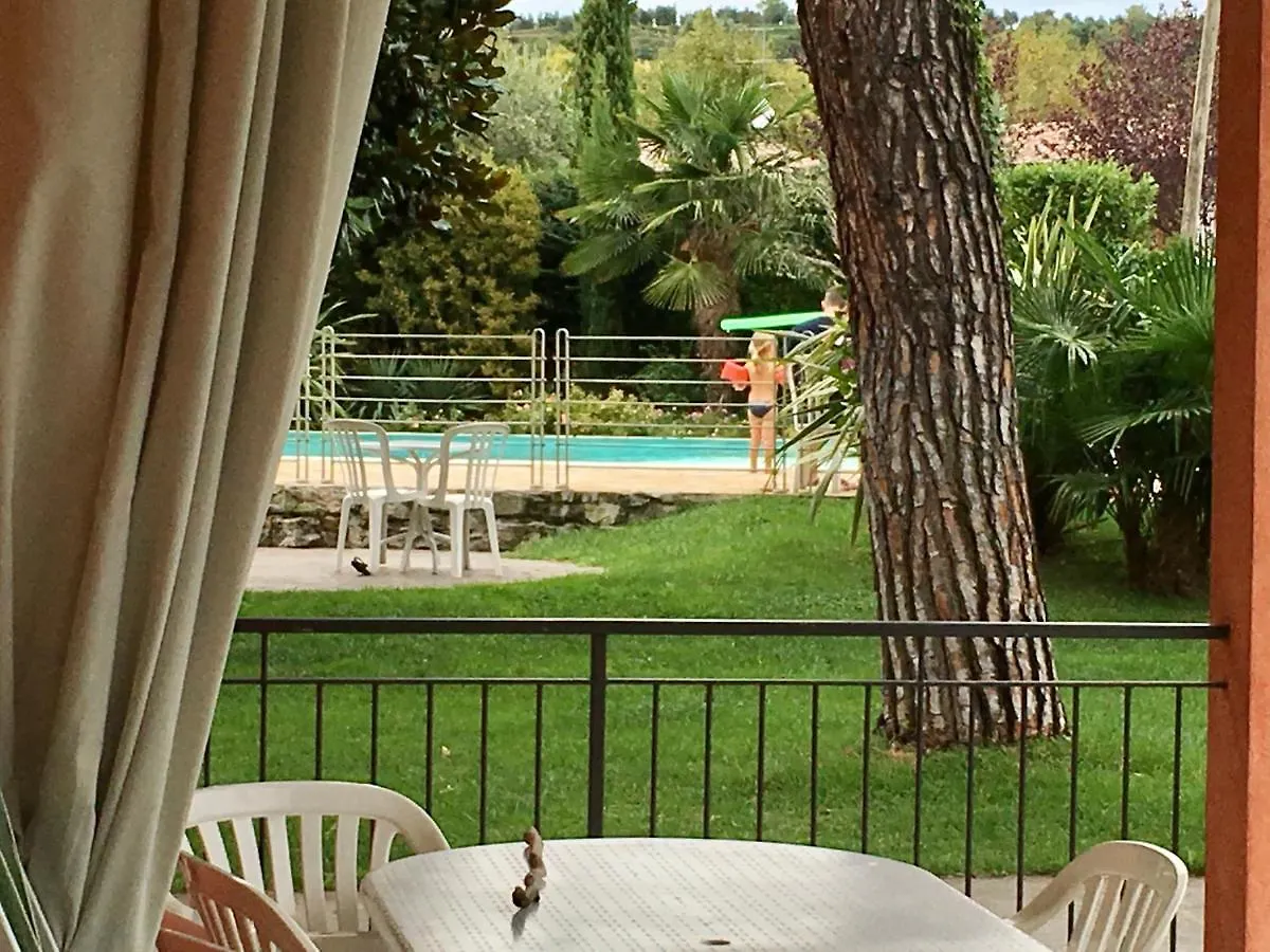 Residence Oasi Manerba del Garda Ξενοδοχείο με διαμερίσματα