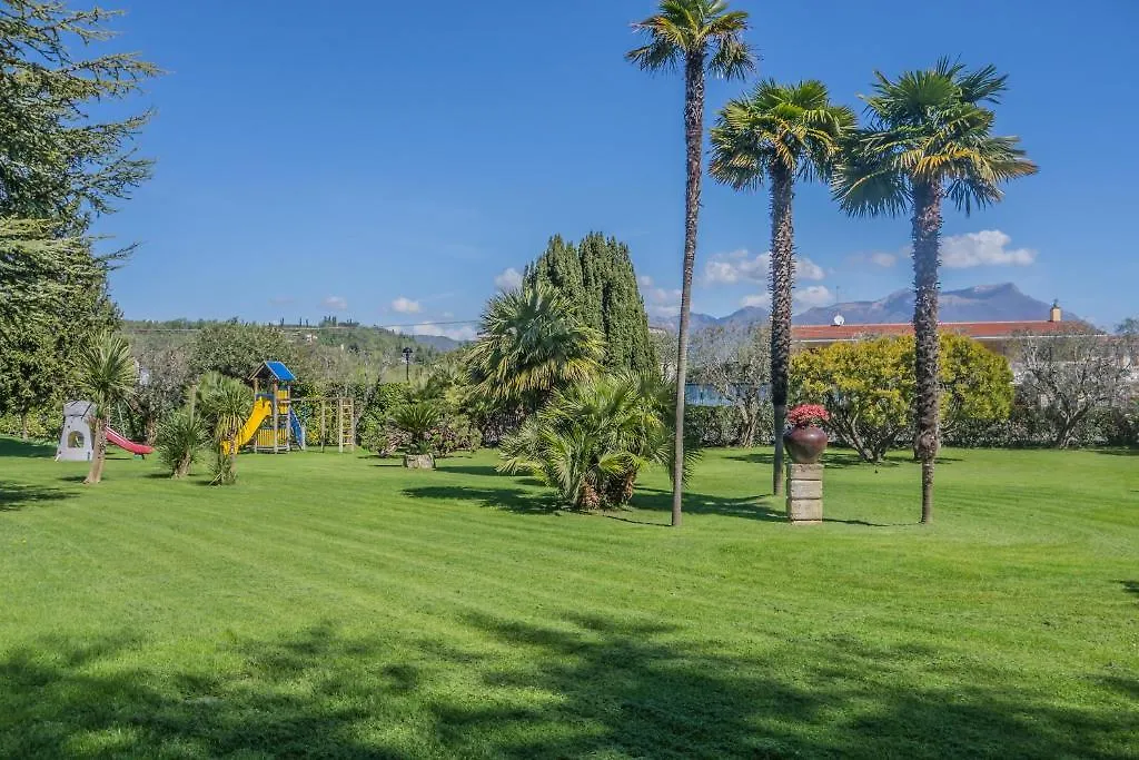 Residence Oasi Manerba del Garda