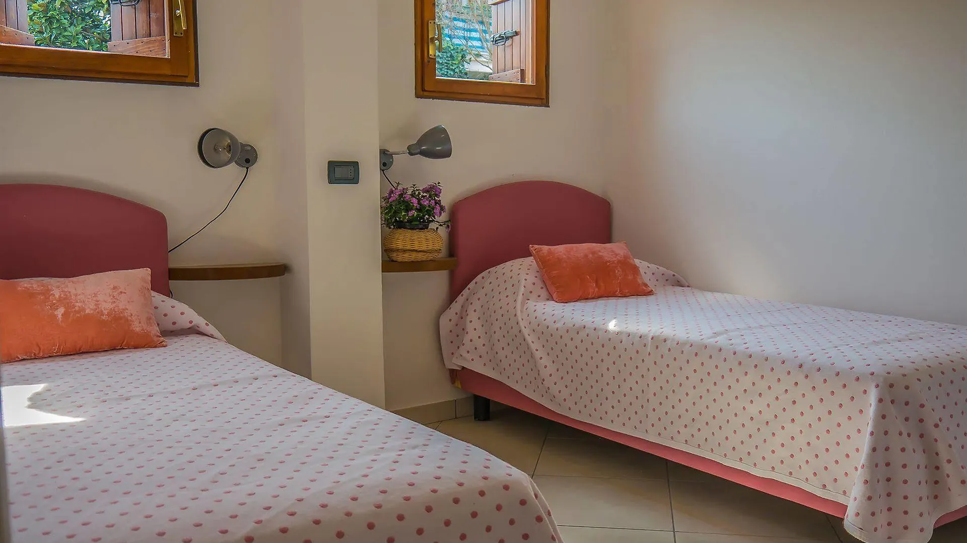 Residence Oasi Manerba del Garda 0*,