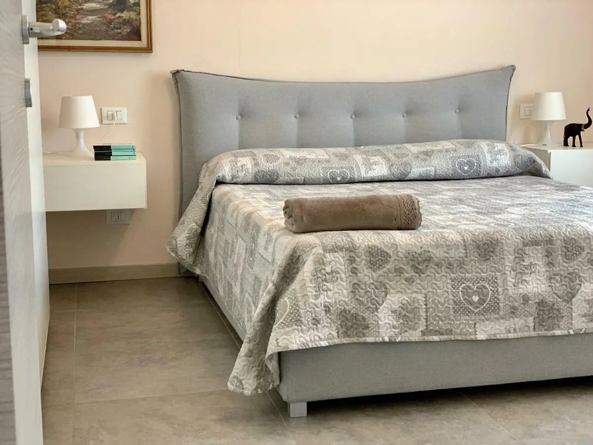 Aparthotel Residence Oasi Manerba del Garda Italy