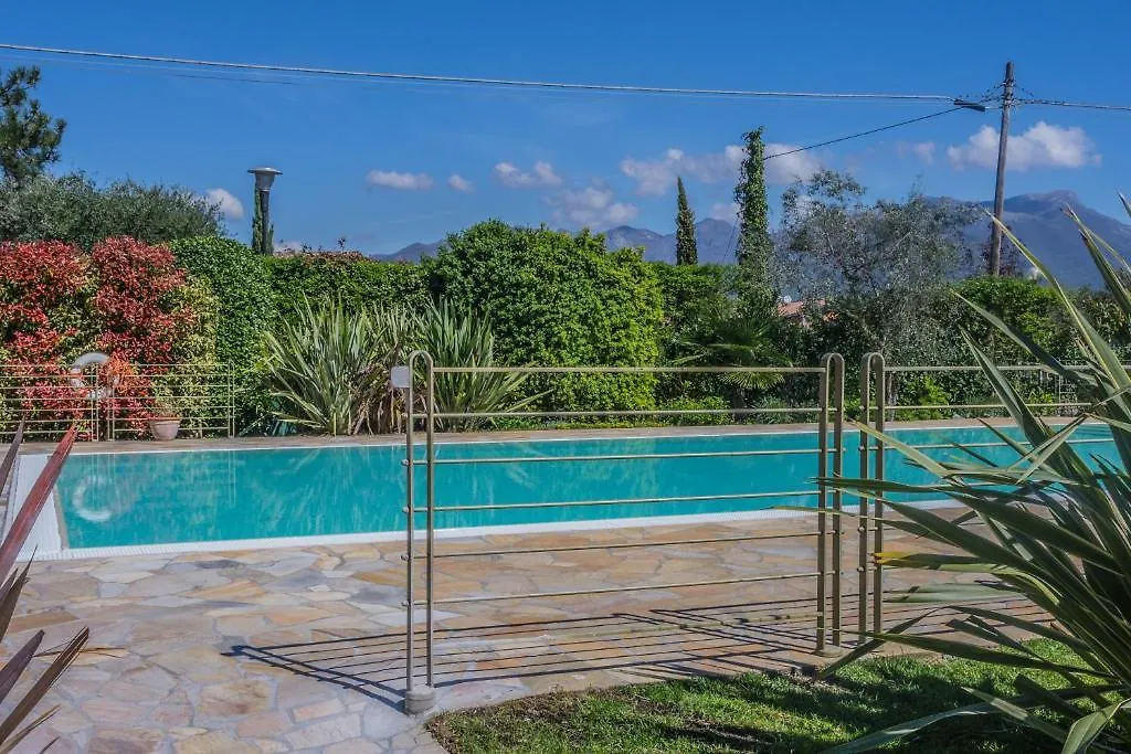 Residence Oasi Manerba del Garda 0*,