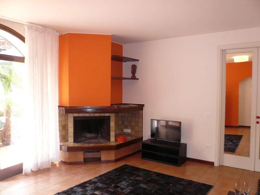 شقة فندقية مانربا ديل جاردا Residence Oasi